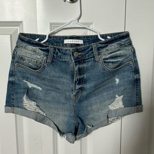 Short ripped jeans shorts
